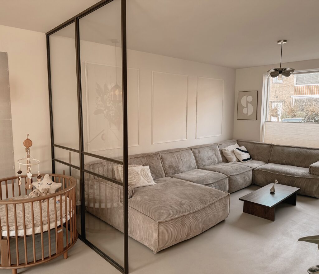 De Vloermeesters, specialist in lavasteen gietvloeren, PU gietvloeren, pvc gietvloeren, egaliseren en vloerverwarming